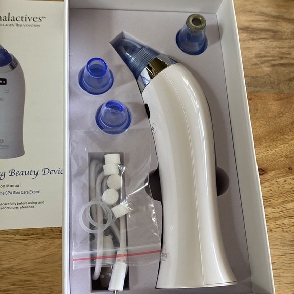 DERMALACTIVES | Pore Enhancing Beauty Device - Picture 3 of 5